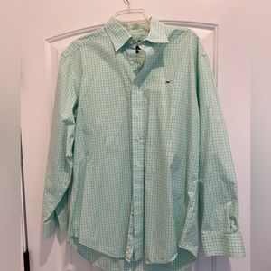 Men’s Vineyard Vines long-sleeve whale shirt